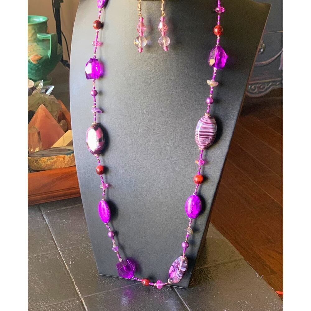 Vintage "Color Me Purple" Crystal and Cabochon Necklace set, in Silver, Unmarked